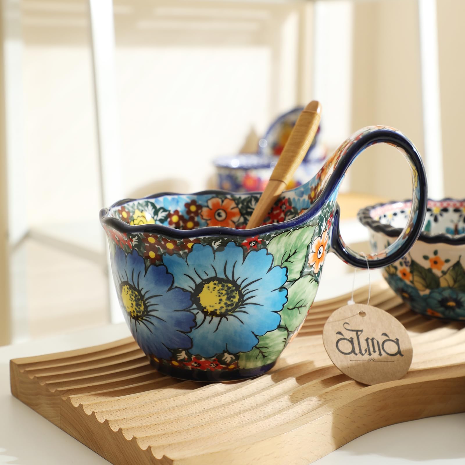 食器  soup bowl Amazon.com: ALMA Handpainted Soup Bowl with Handle, 18.6oz Ceramic